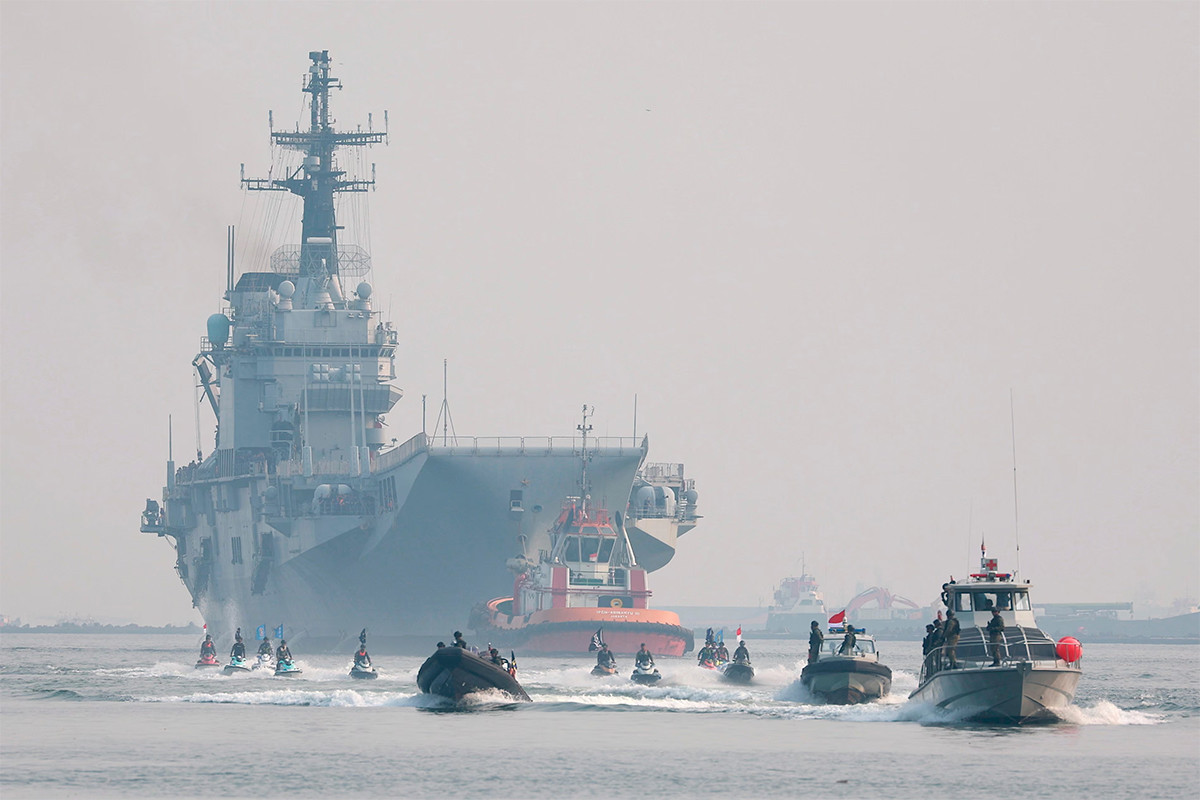 tau san bay Indonesia EPA 2.jpg