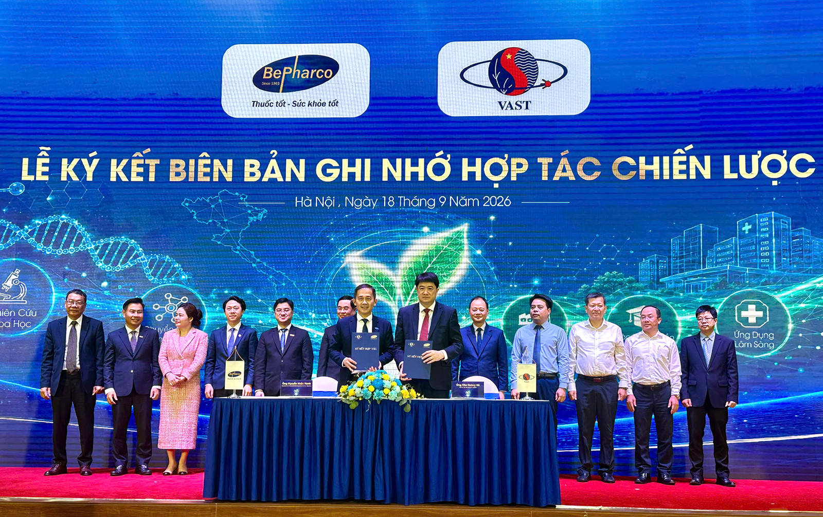 Viện hàn lâm.jpg