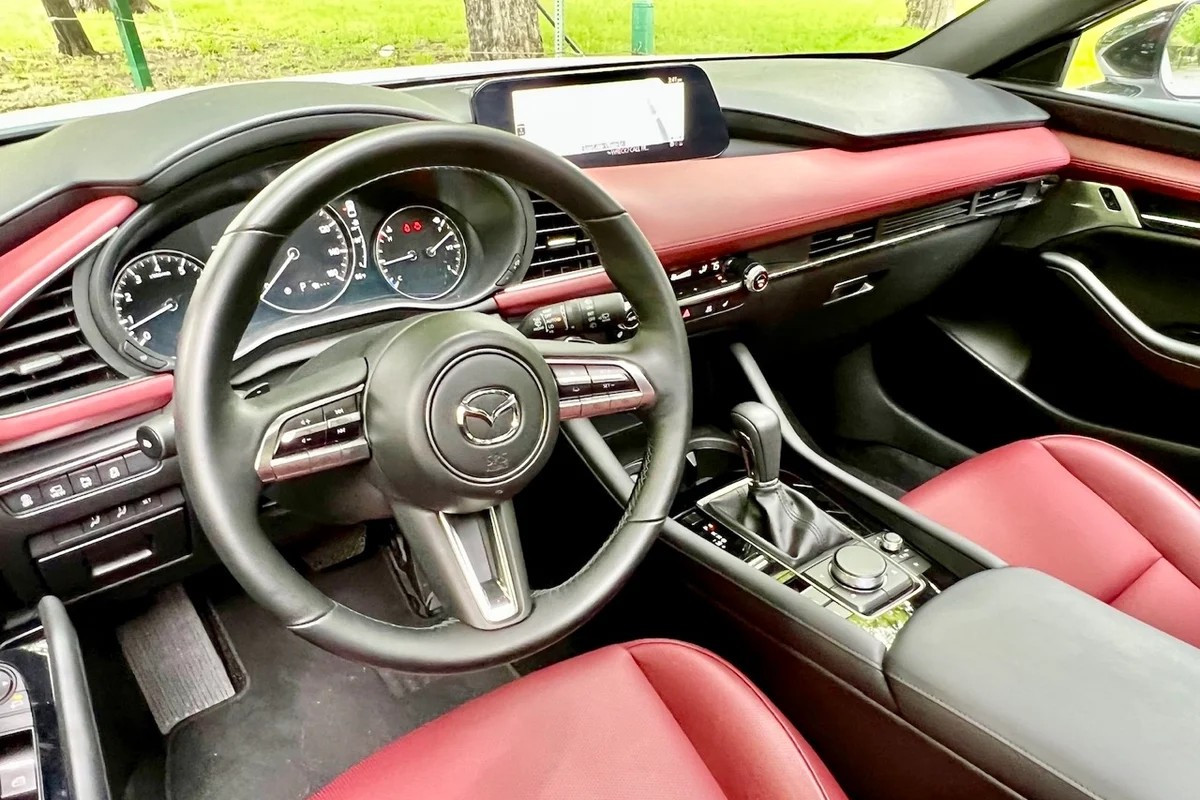 2023 Mazda3.jpg