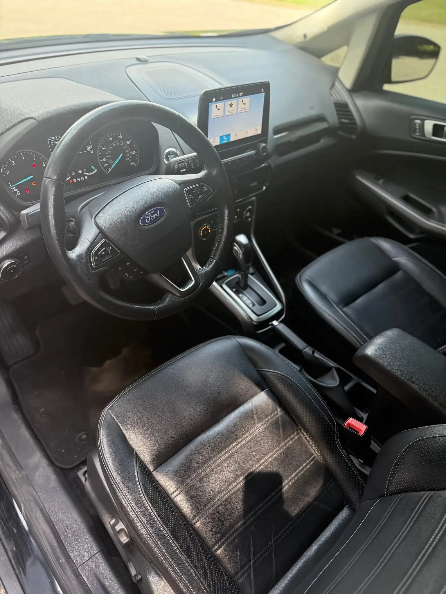https://static-images.vnncdn.net/vps_images_publish/000001/000003/2026/9/19/ford-ecosport-6-banh-3-1016.webp