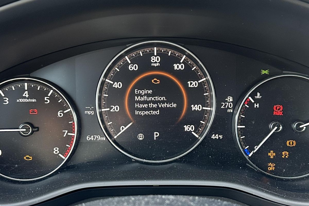 loi dong co Mazda3.jpg