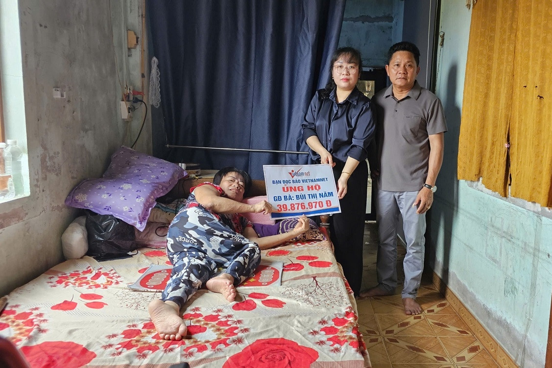 Người mẹ Quảng Trị bị liệt được bạn đọc ủng hộ thêm hơn 35 triệu đồng