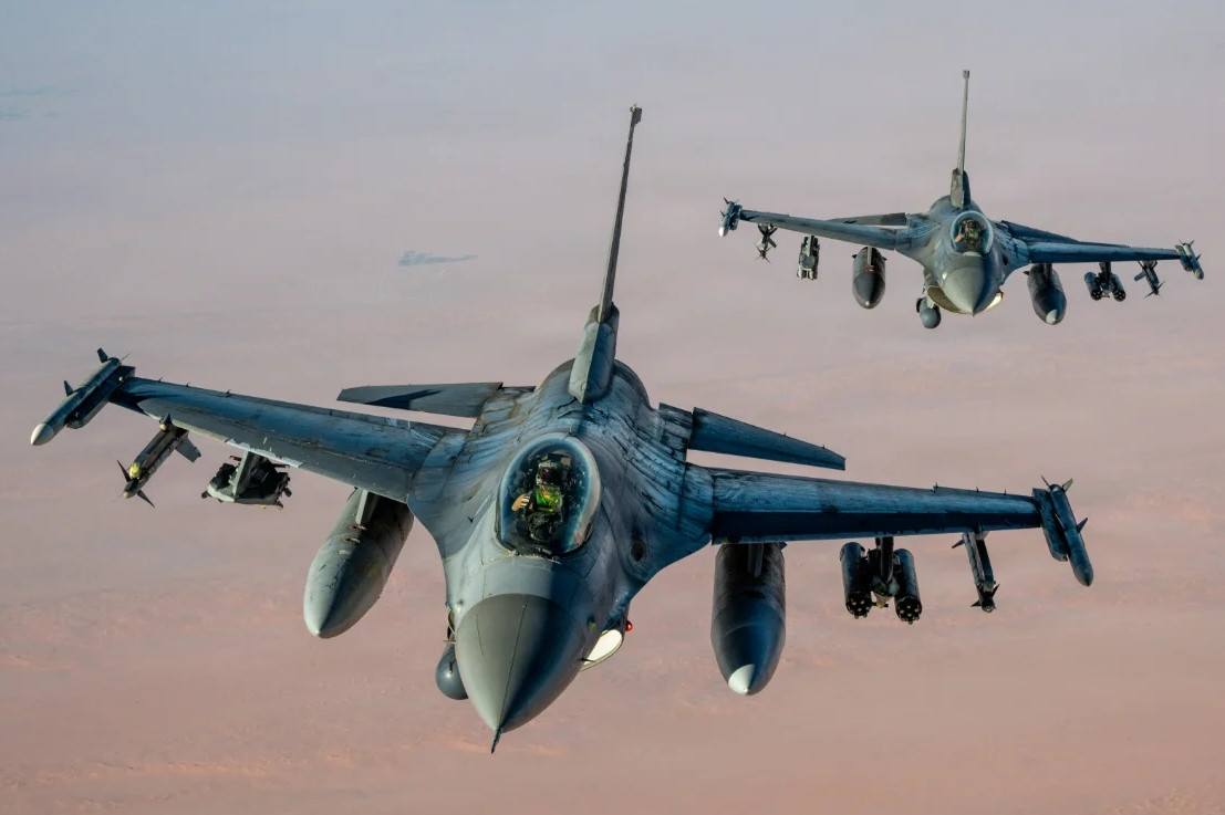 ‘Quái vật’ F-16G lộ diện với siêu cảm biến, tầm bay ‘khủng’ thay đổi diện mạo Không quân Mỹ