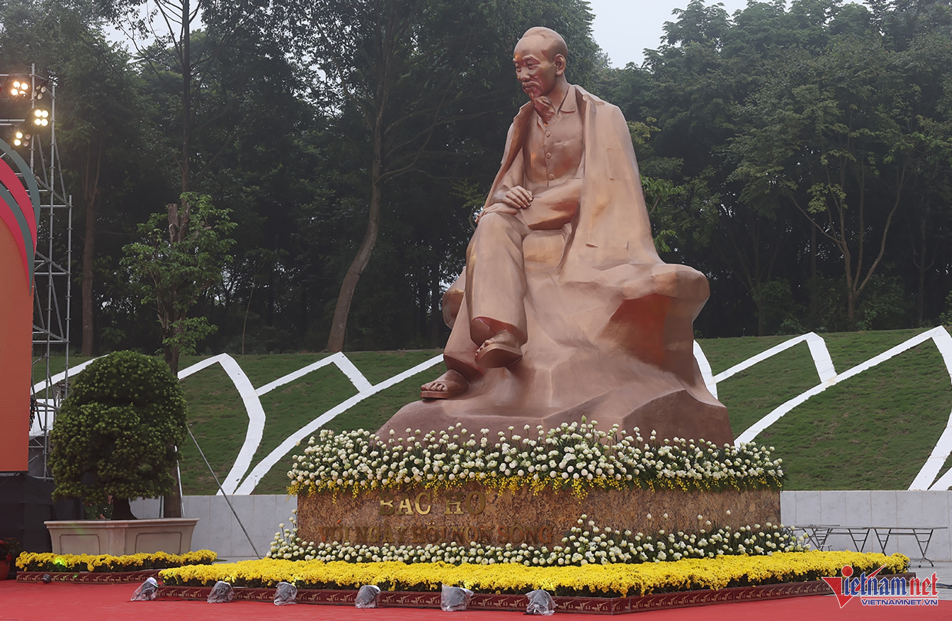 W-tuong dai 1.jpg