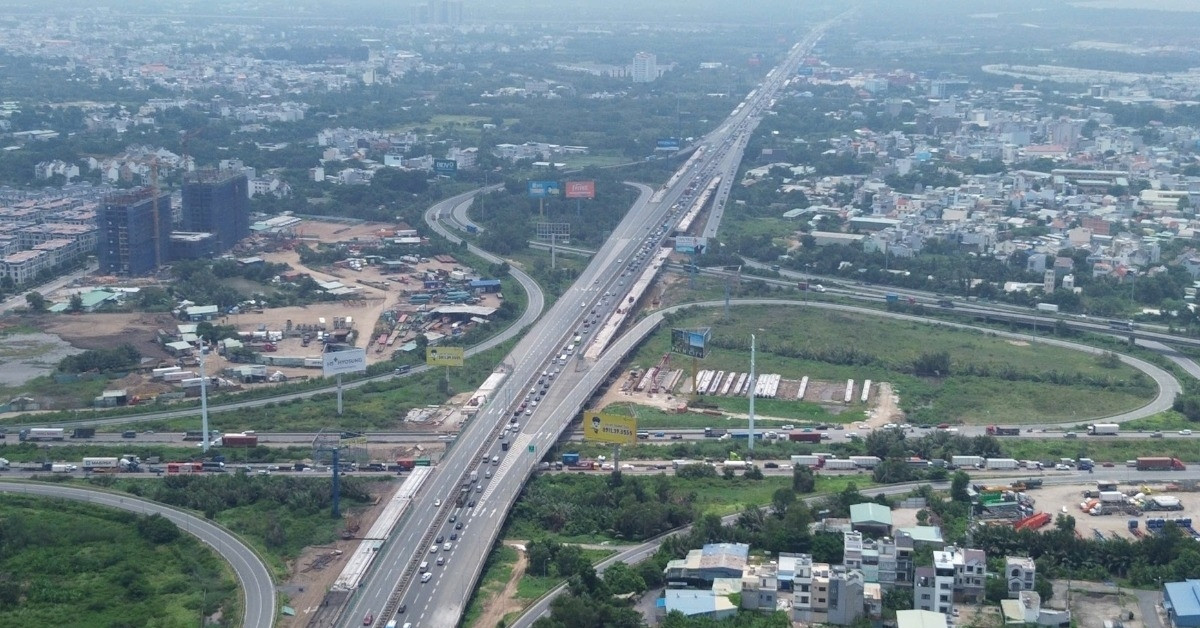 TPHCM dự kiến cho xe chạy một chiều trên cao tốc Long Thành - Dầu Giây ngày 2/9