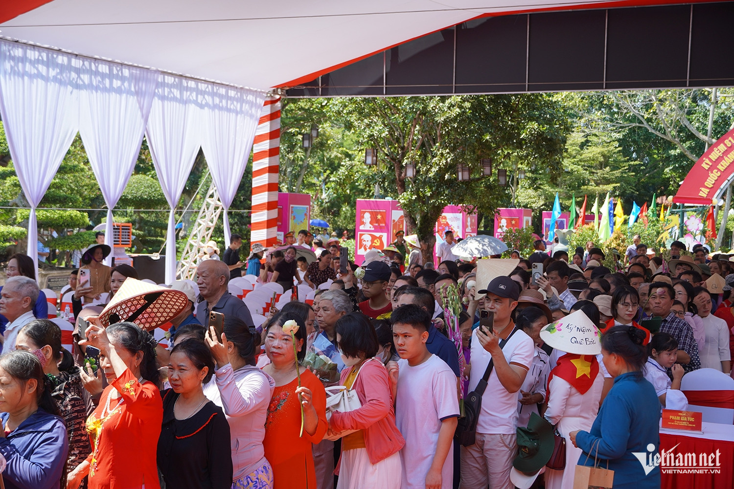 W-làng sen 9.JPG.jpg