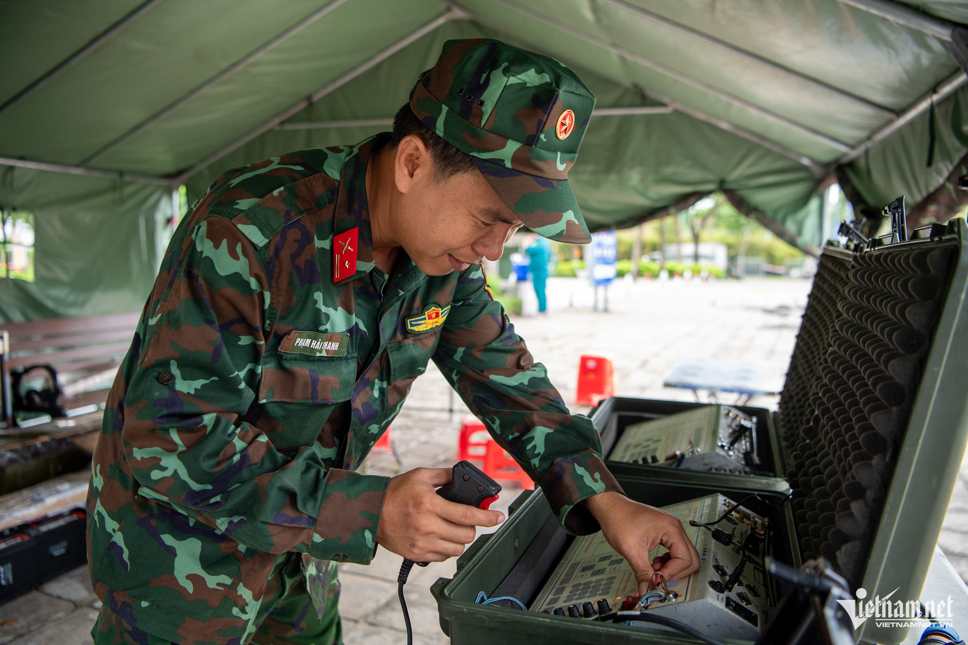 W-Trận địa pháo hoa 2 9 TPHCM  Tuấn Hùng 23.jpg