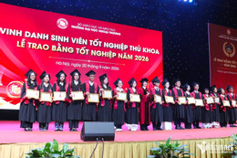 W-thủ khoa ĐH NGoại thương năm 2026.jpg