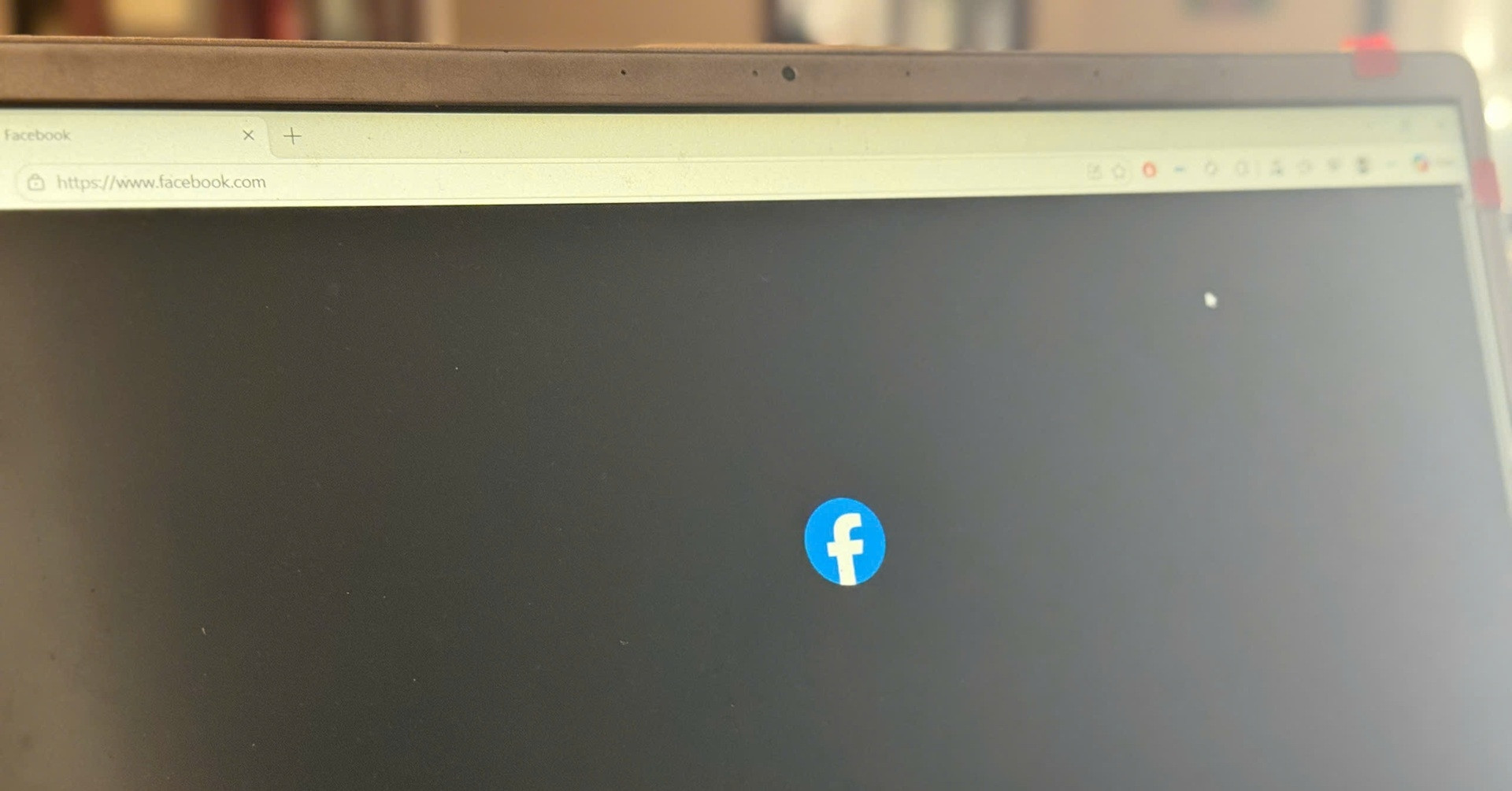 Facebook phiên bản web gặp sự cố, không thể truy cập