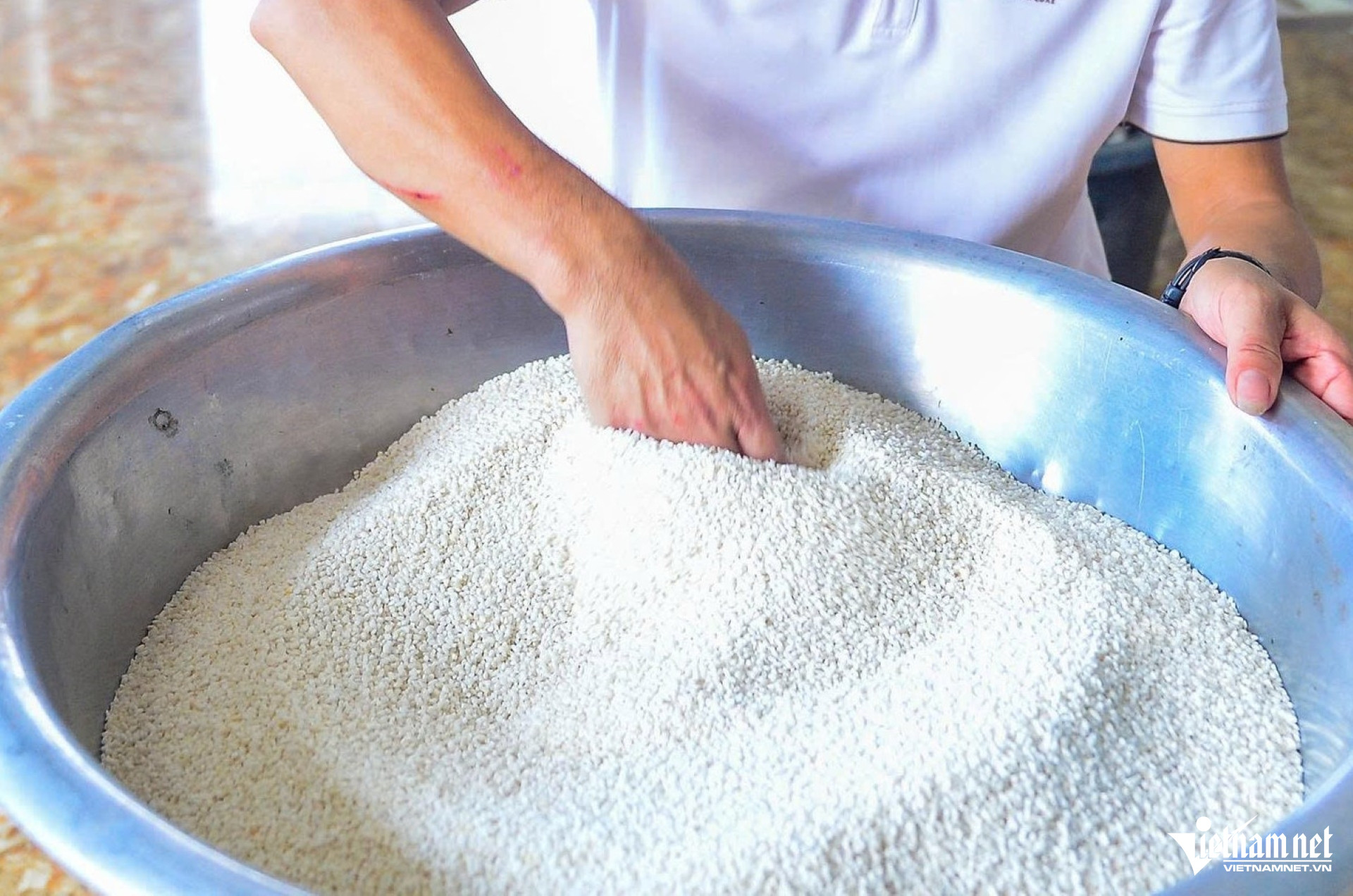 W-a5Bánh đen xì dẻo kẹo.jpg