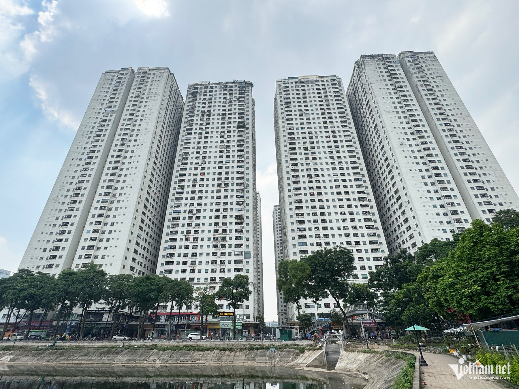 W-chung cu hh.jpg