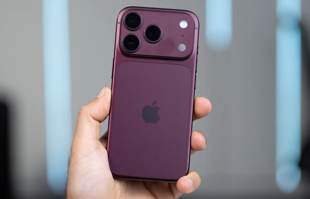 iPhone 18 Pro so pin iPhone 17 Pro Max: Thử nghiệm thực tế hé lộ sự thật