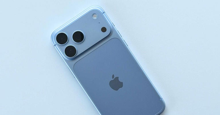 iPhone 18 Pro vừa mở bán đã gặp lỗi treo máy, tự khởi động lại