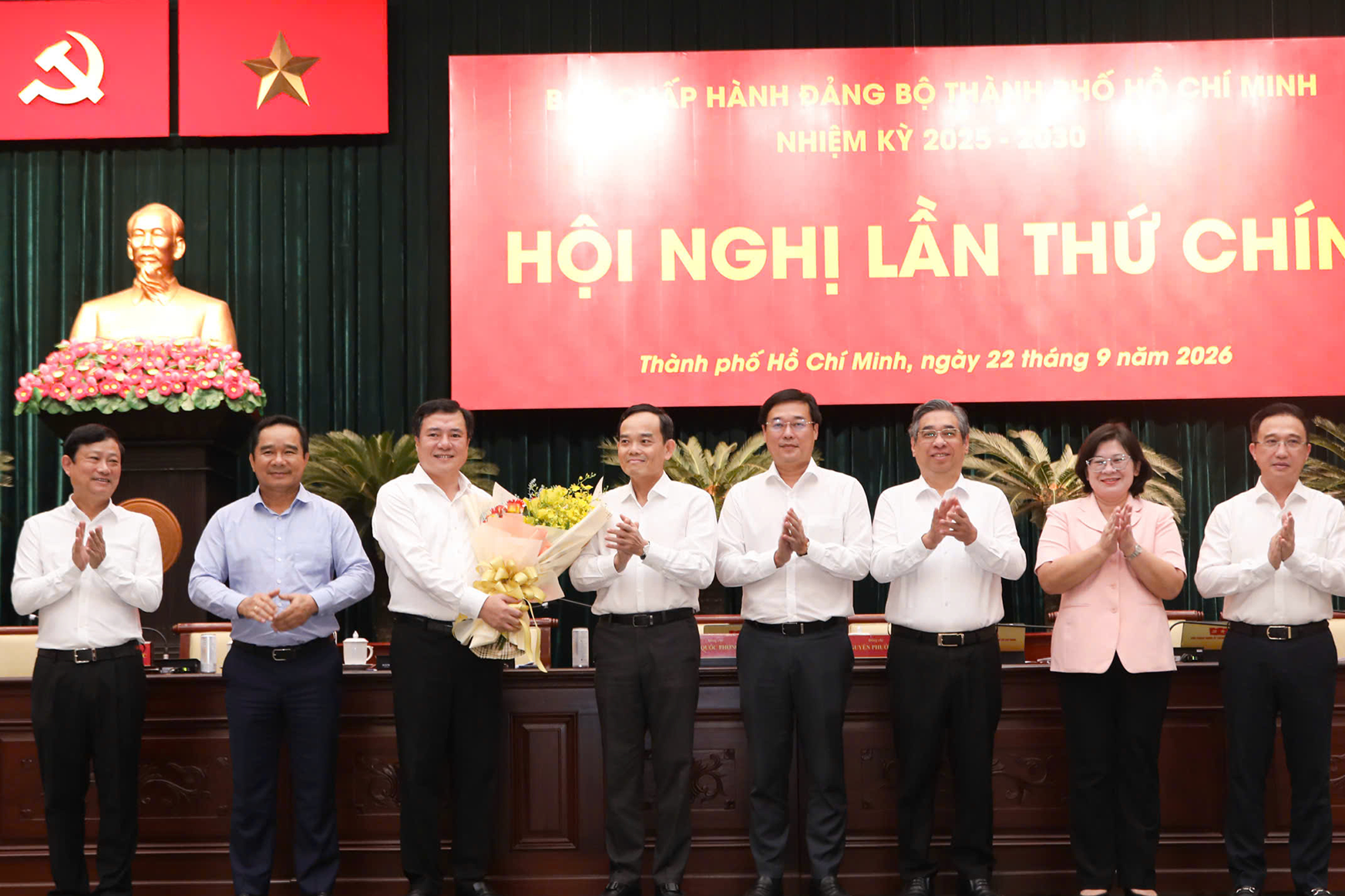 Phó Bí thư Thành ủy Nguyễn Sinh Nhật Tân chính thức nhận nhiệm vụ tại TPHCM
