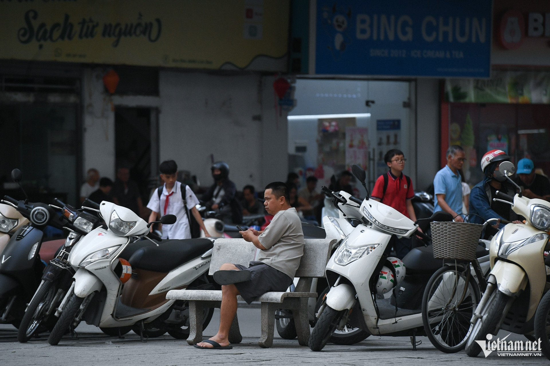 https://static-images.vnncdn.net/vps_images_publish/000001/000003/2026/9/22/w-hh-linh-dam-24-3797.jpg