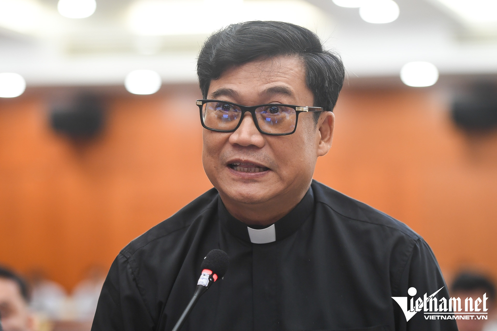W-LM Trần Quang Vinh  Nguyễn Huế.jpg