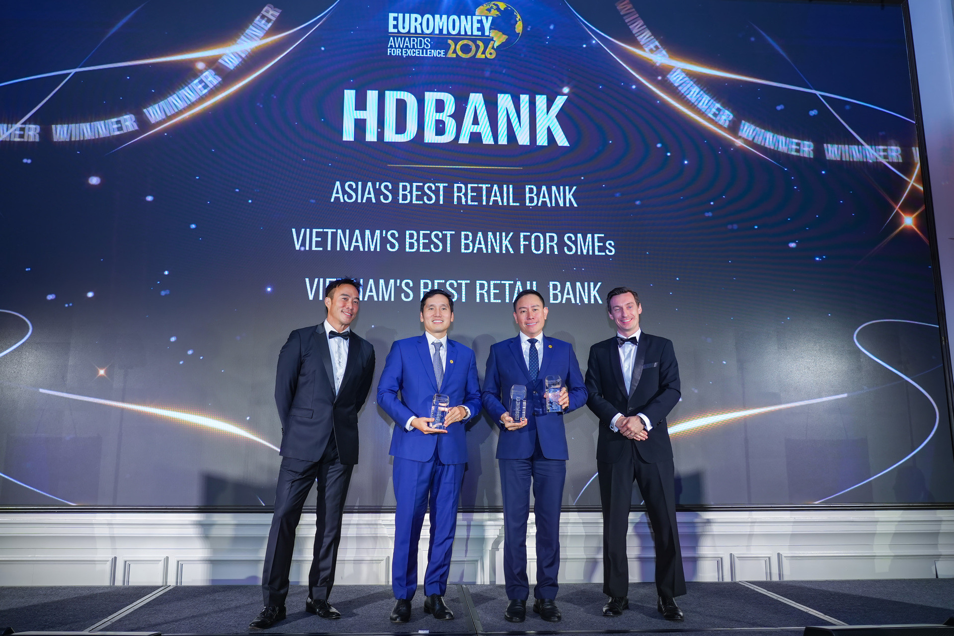 01 HDBank 11.9.jpeg