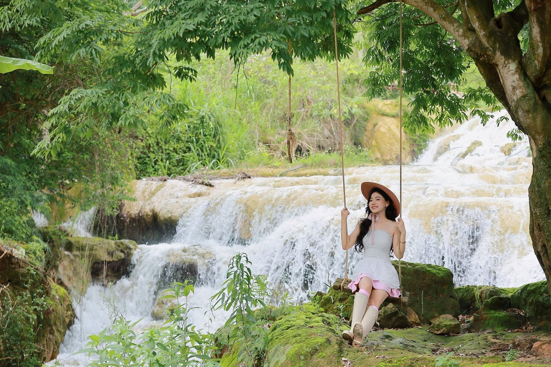 3 địa điểm du lịch lý tưởng tháng 10: Tiết trời se lạnh, biển mây bồng bềnh