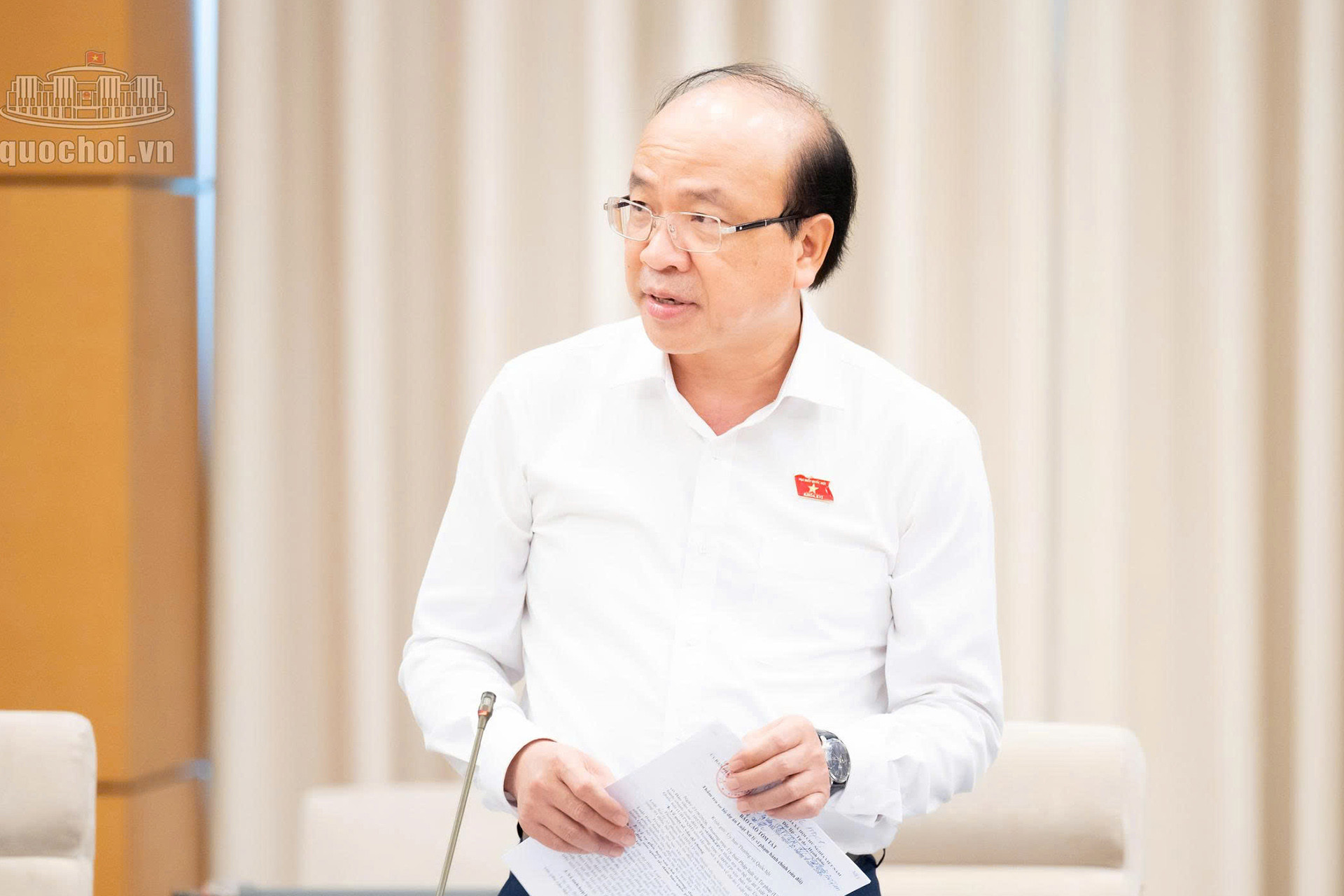 Chủ nhiệm Ủy ban Pháp luật và Tư pháp Phan Chí Hiếu.