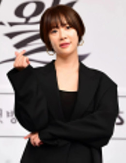 hwang jung eum 1 1747360809701.jpg.webp