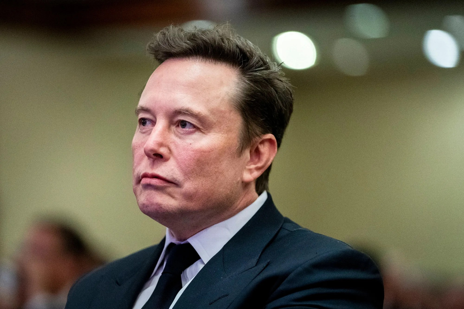 Lý do Elon Musk bình luận 'Ôi trời' dưới bài viết ẩn danh 8 triệu lượt xem