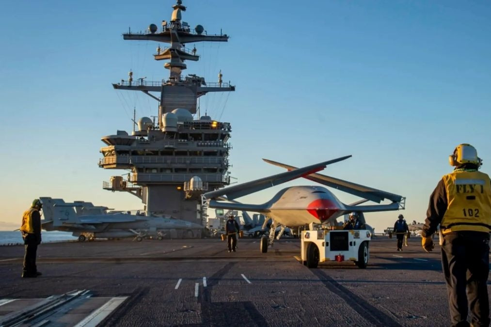 Mỹ tung ‘át chủ bài’ UAV MQ-25A Stingray vô hiệu hóa ‘sát thủ tàu sân bay’