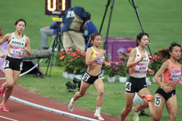 nguyen thi oanh chay 1500m.jpg