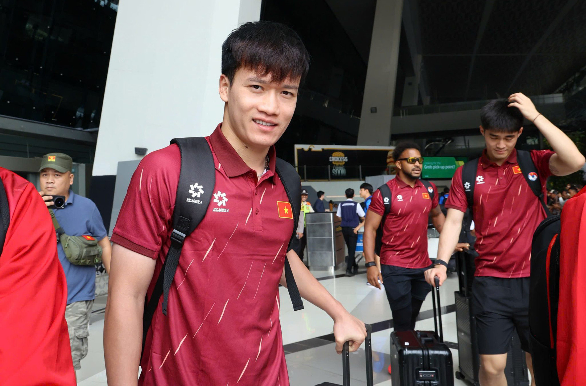 tuyen viet nam toi indonesia 4.jpg