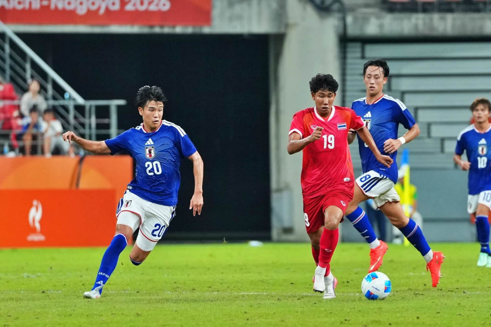 u23 thai lan vs u23 nhat ban.jpg