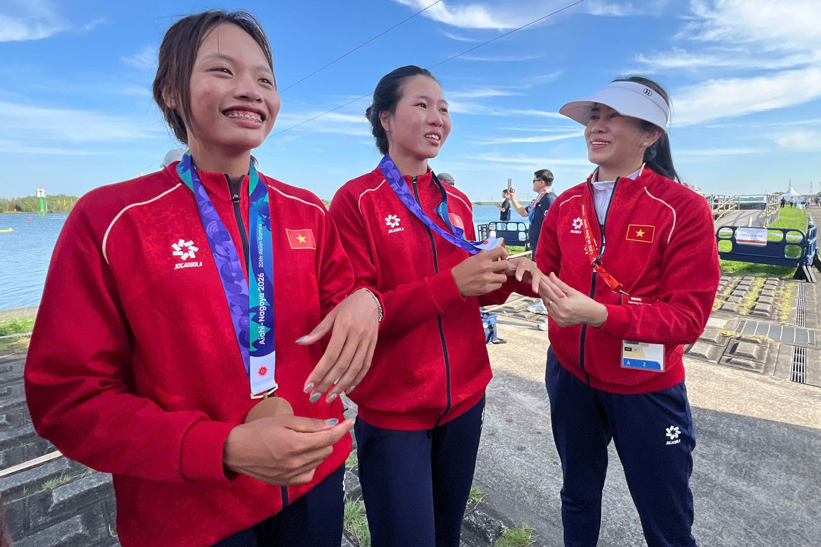 Asiad Tu Uyen Binh Ngoc 3.jpg