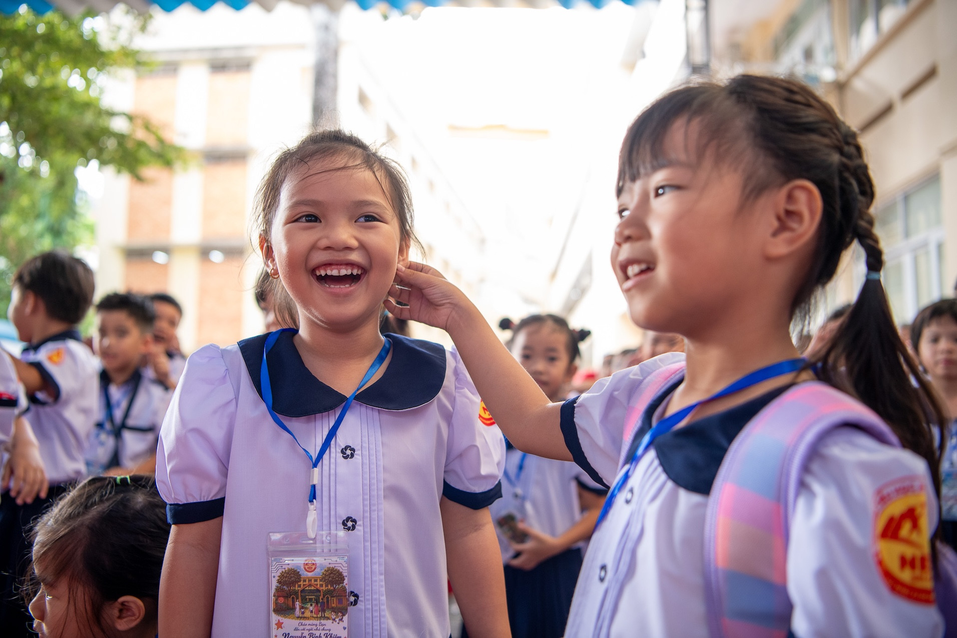 Lớp 1 tựu trường tiểu học Nguyễn Bỉnh Khiêm Tuấn Hùng 64.jpg