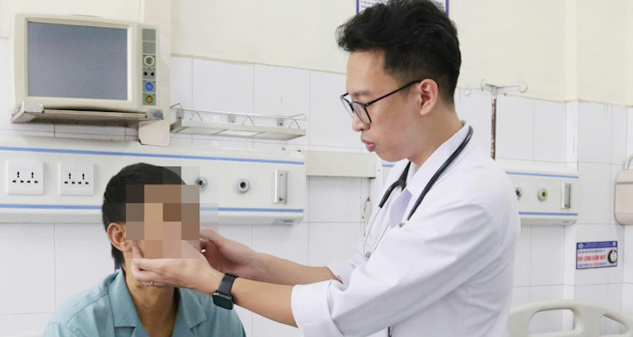 Người đàn ông suy gan cấp sau 1 tuần uống thuốc nam