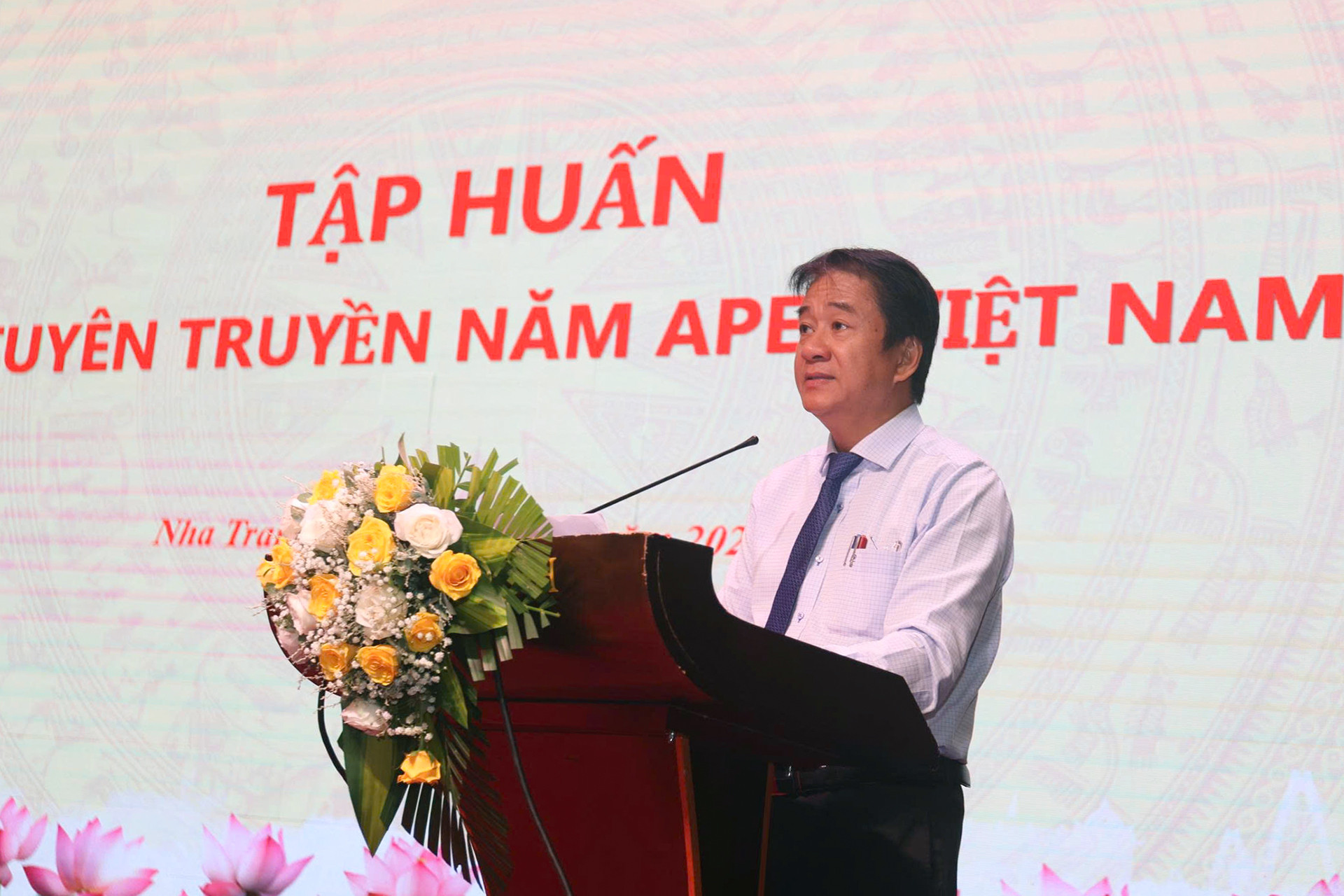 Tap huan APEC 3.jpg