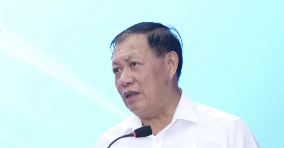 Thứ trưởng Bộ Y tế kể chuyện ám ảnh về cô gái 1...
