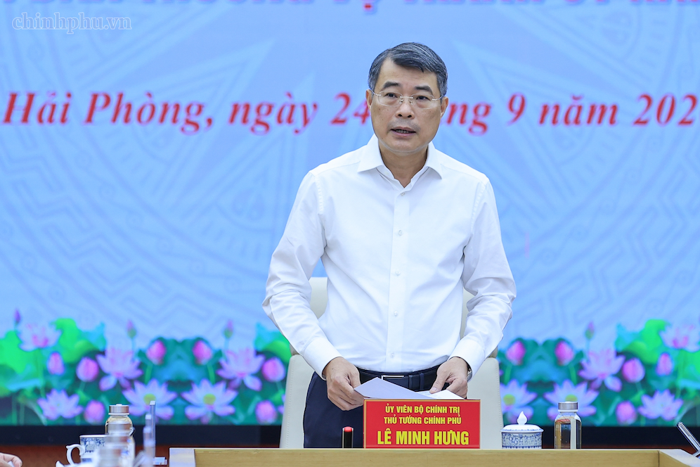 Thủ tướng: Lương, chế độ chính sách với cán bộ không thể cào bằng