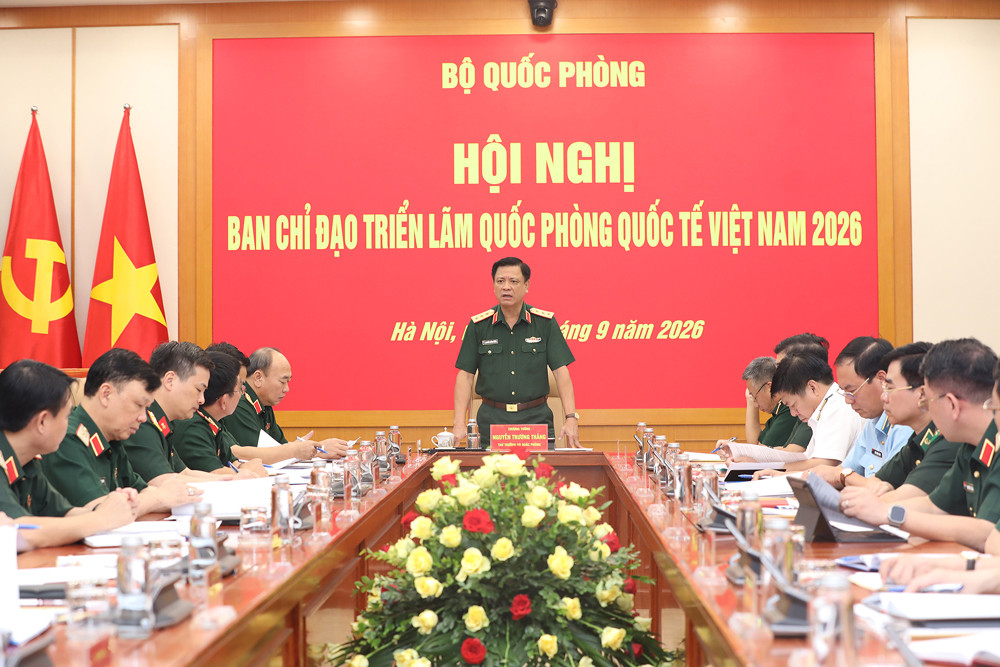 Thượng tướng Nguyễn Trường Thắng chủ trì hội nghị.