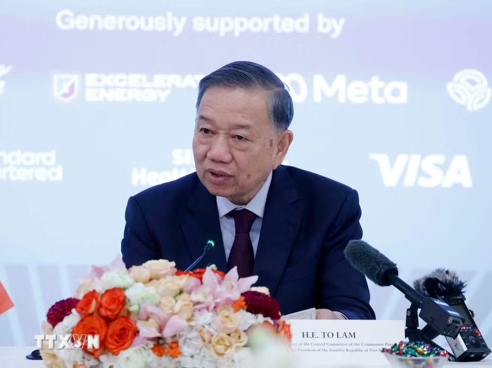 ttxvn-tong-bi-thu-chu-tich-nuoc-to-lam-du-toa-dam-ban-tron-cap-cao-voi-cac-doanh-nghiep-lon-cua-hoa-ky14.jpg