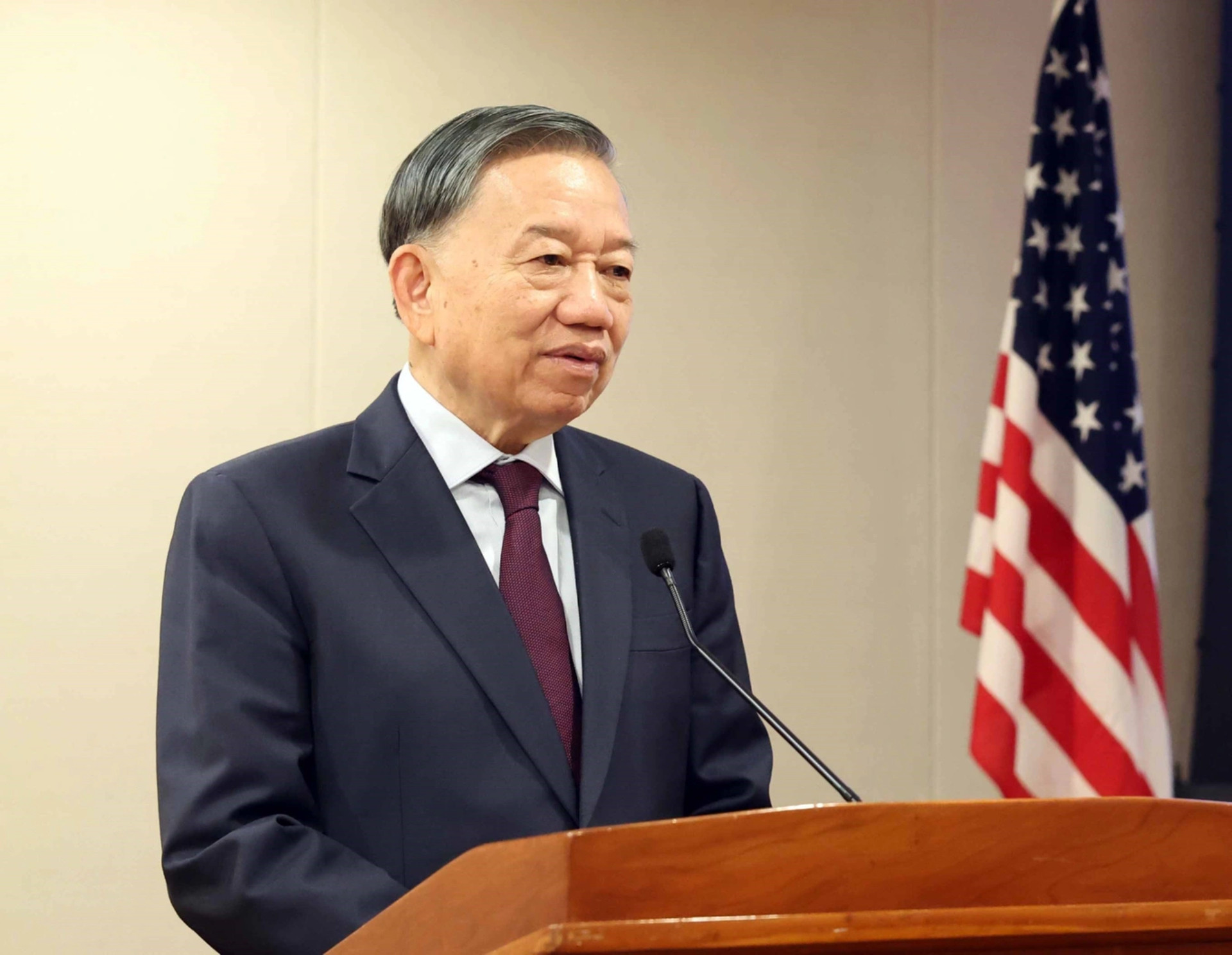 vnapotaltongbithuchutichnuoctolamgapcacdoanhnghiephoakynghebaocaovesangkientimkiemnguoivietnammattichtrongchientranh9045116 1790206028147.jpg