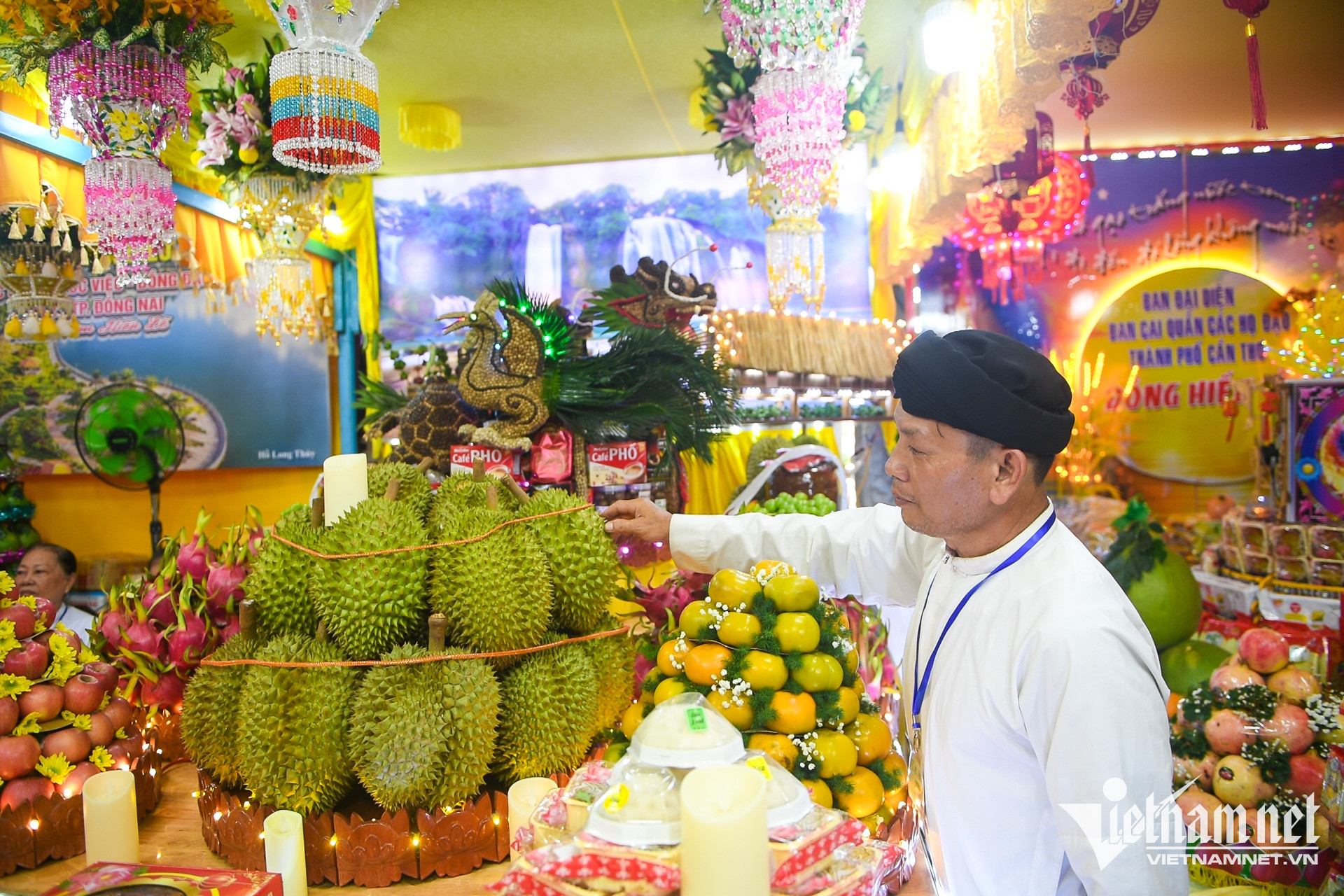 W-Cao đài Tây Ninh  Nguyễn Huế 10.jpg