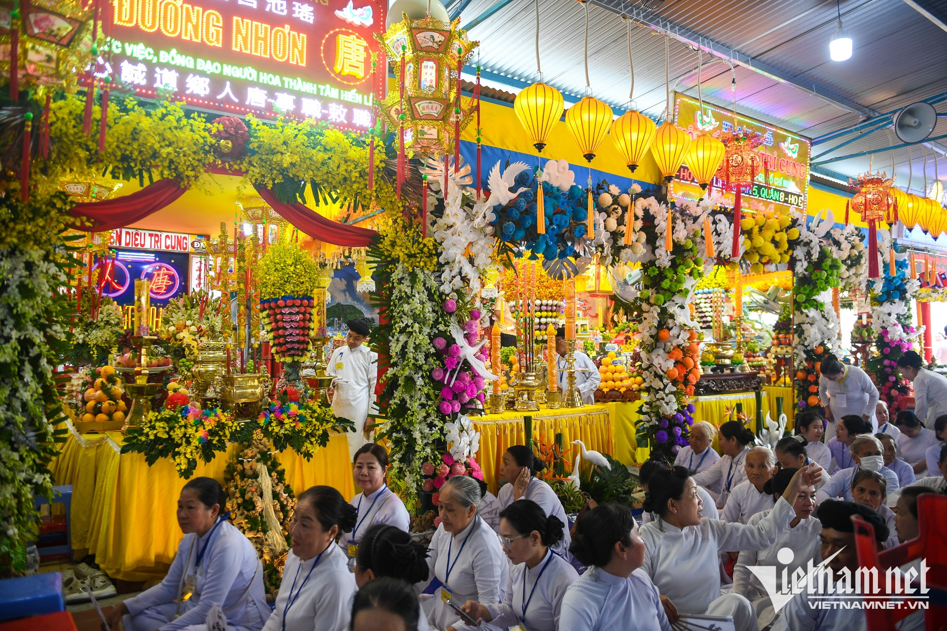 W-Cao đài Tây Ninh  Nguyễn Huế 5.jpg