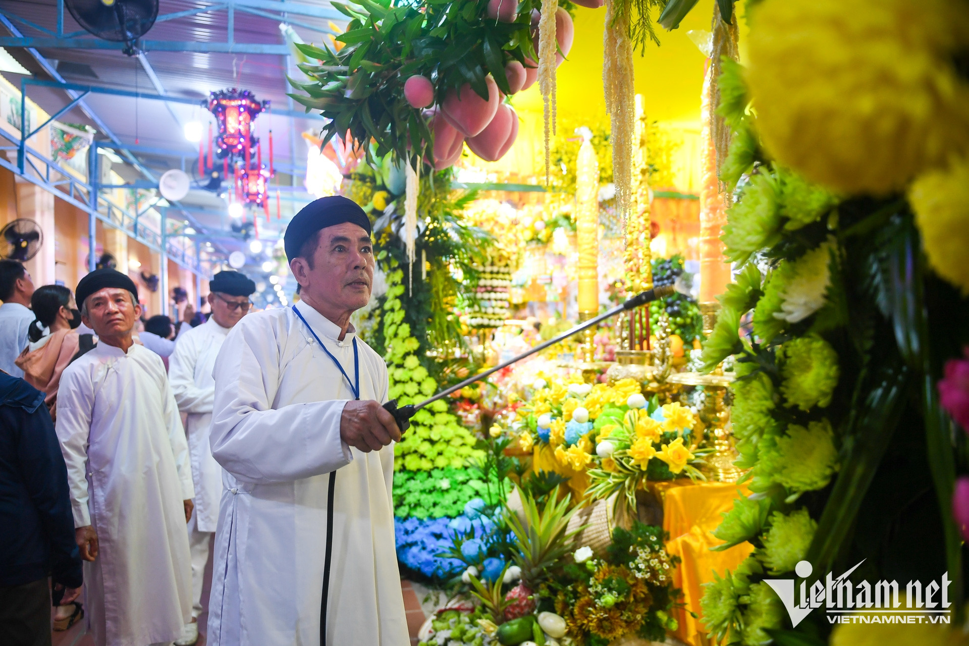 W-Cao đài Tây Ninh Nguyễn Huế 7.jpg