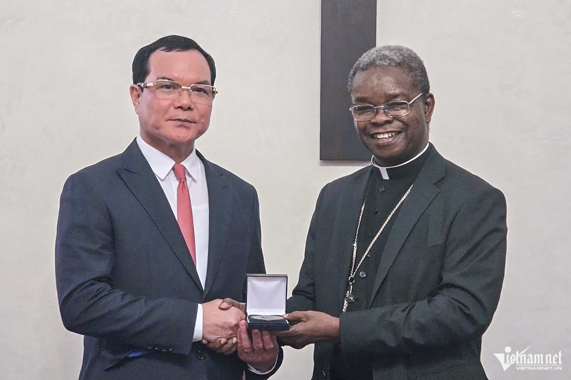 W-w bo truong thay 1812.jpg