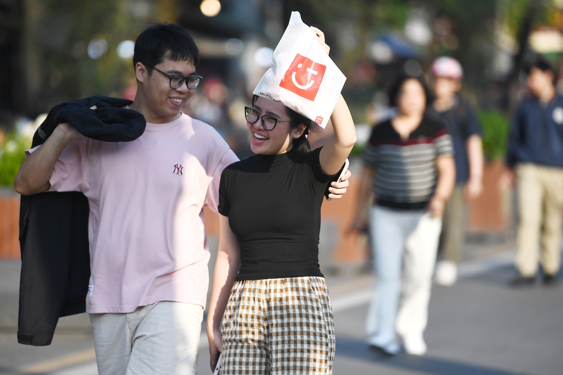 Dự báo thời tiết 25/9/2026: Tâm mưa lớn Nghệ An - Bắc Quảng Trị, miền Bắc nắng 34 độ