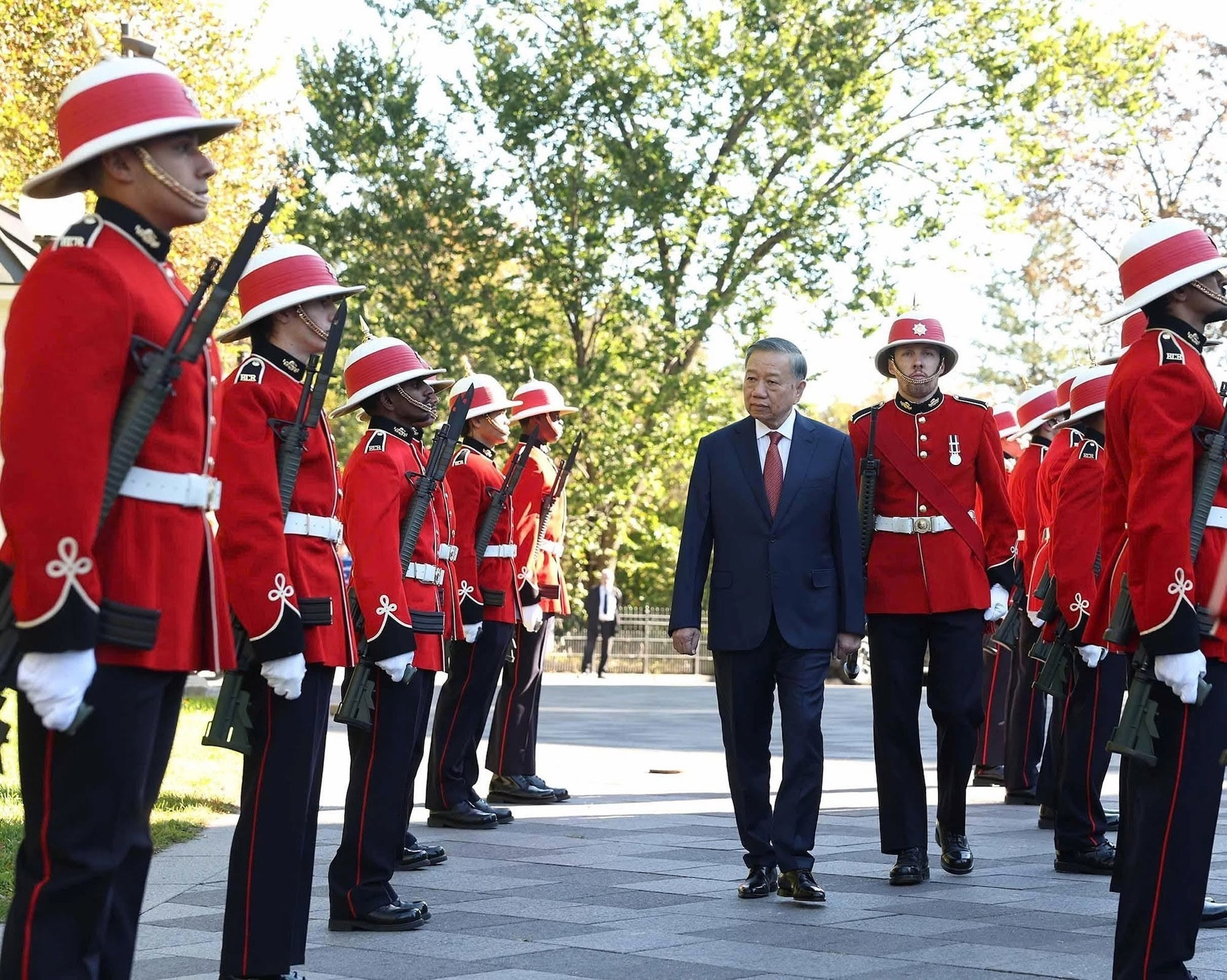 Lễ đón trọng thể Tổng Bí thư, Chủ tịch nước Tô Lâm thăm cấp Nhà nước tới Canada