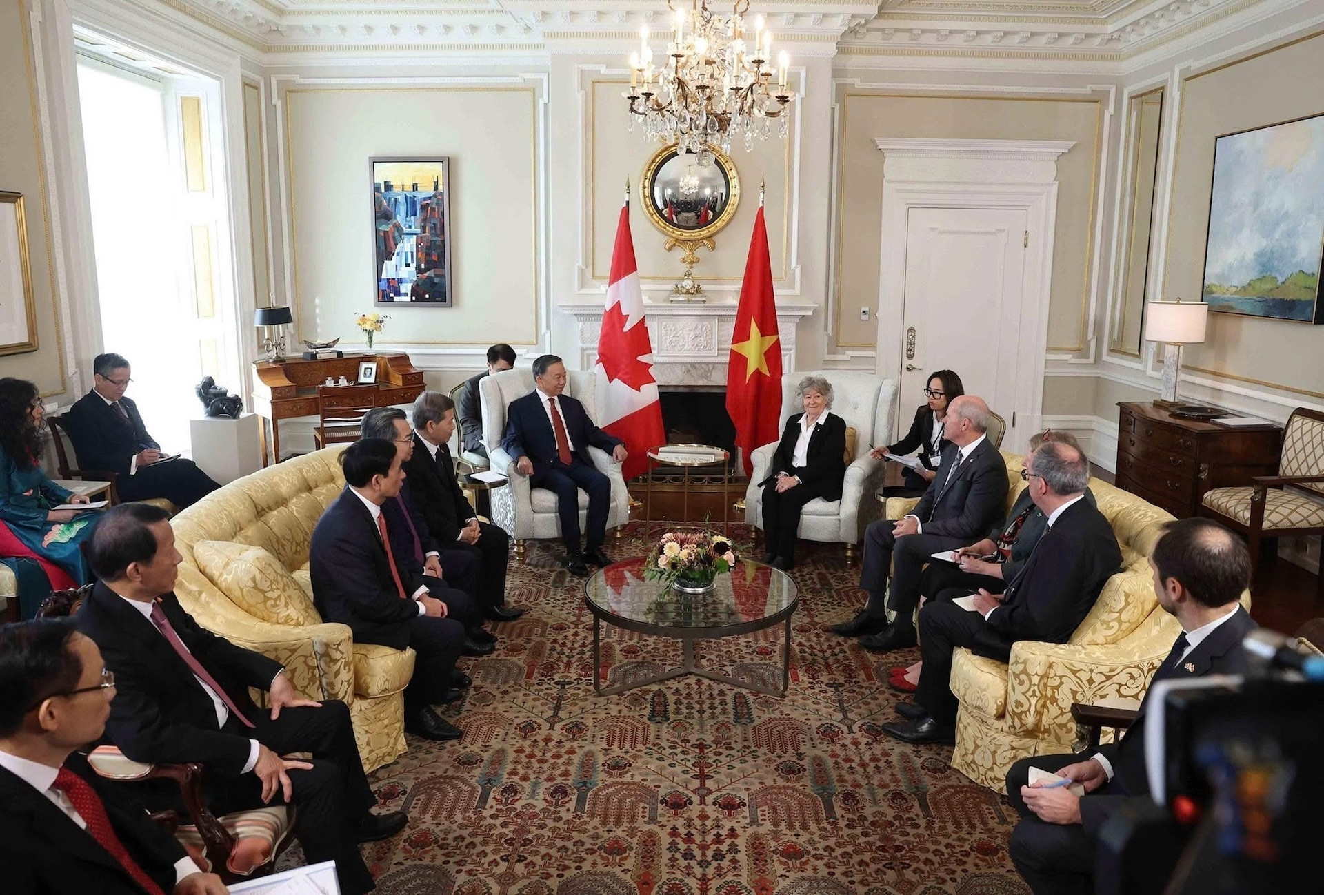 Lễ đón trọng thể Tổng Bí thư, Chủ tịch nước Tô Lâm thăm cấp Nhà nước tới Canada
.jpg