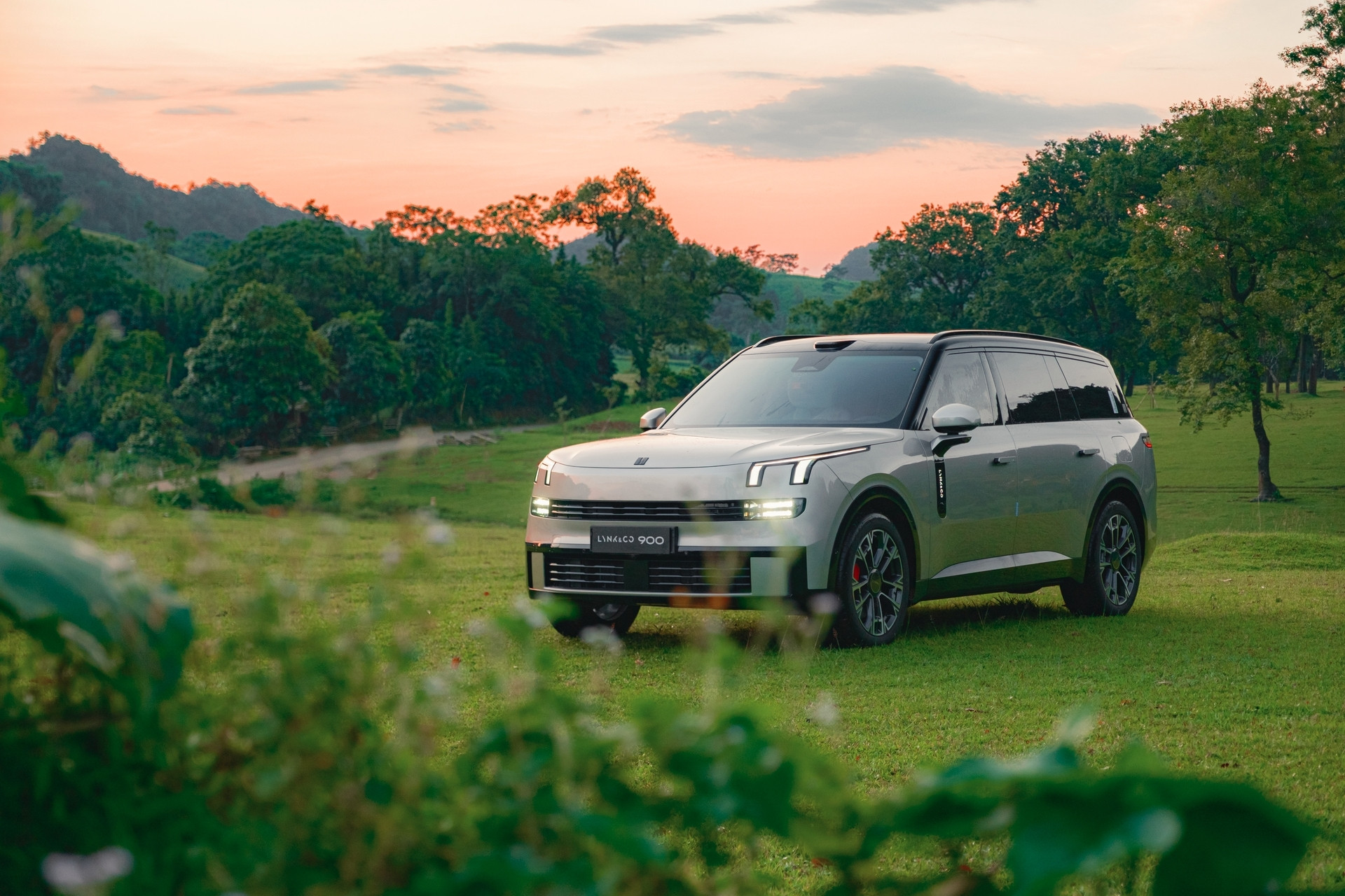 Lynk & Co 900: Khác biệt từ tầm giá đến trải nghiệm SUV cỡ lớn