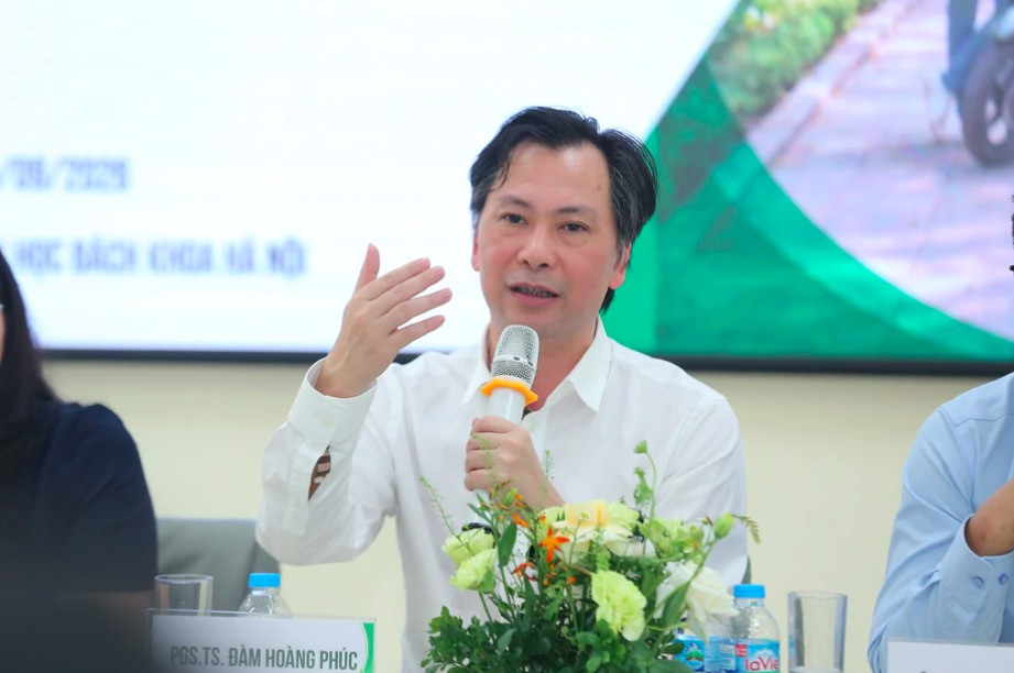 PGS TS Dam Hoang Phuc.jpg