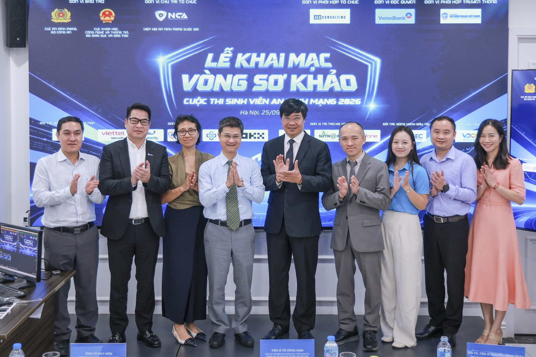 Sinh viên Việt Nam giải bài toán an ninh mạng, cơ hội vươn ra đấu trường quốc tế