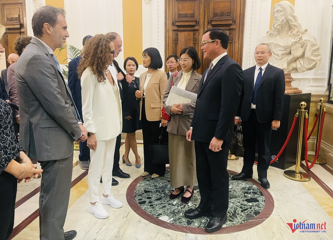 W-Bộ Nội vụ 1.jpg