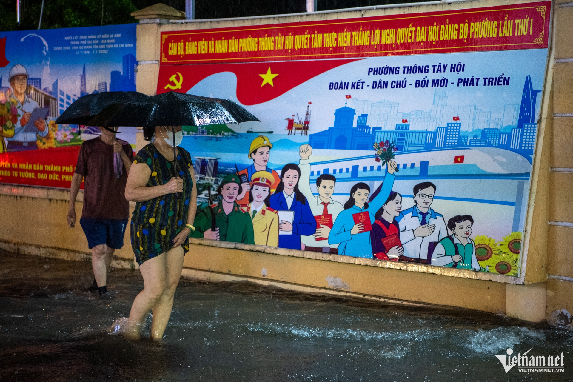 https://static-images.vnncdn.net/vps_images_publish/000001/000003/2026/9/25/w-ngap-tai-duong-nguyen-van-khoi-tuan-hung-42-3343.jpg